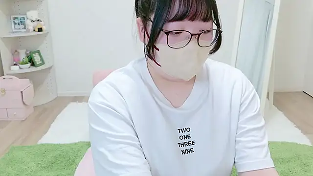 o-Aya-o online show from February 10, 2025, 6:24 pm