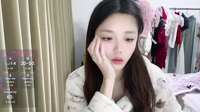 Snapshot of Puff-521 chatting on March 1, 2026, 1:16 am Puff-521 online show from March 1, 2026, 1:16 am