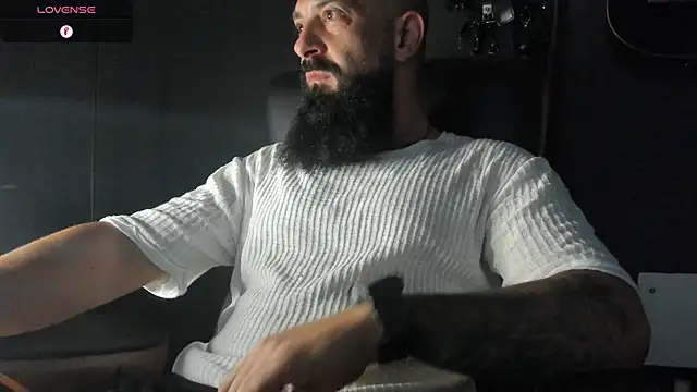 axxelrich  online show from September 17, 2025, 4:58 am