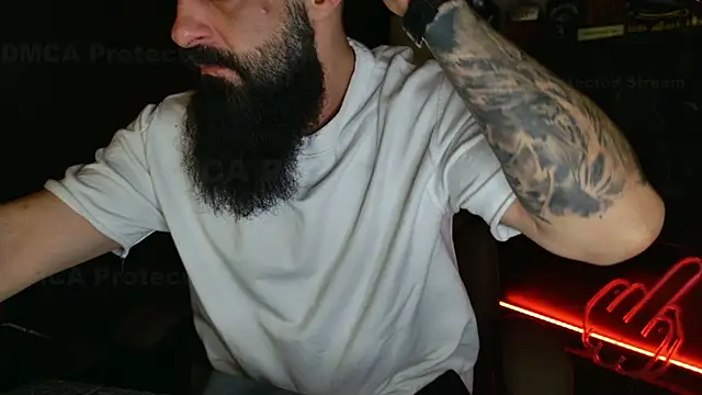 Snapshot of axxelrich_ chatting on January 12, 2026, 5:14 am axxelrich online show from January 12, 2026, 5:14 am