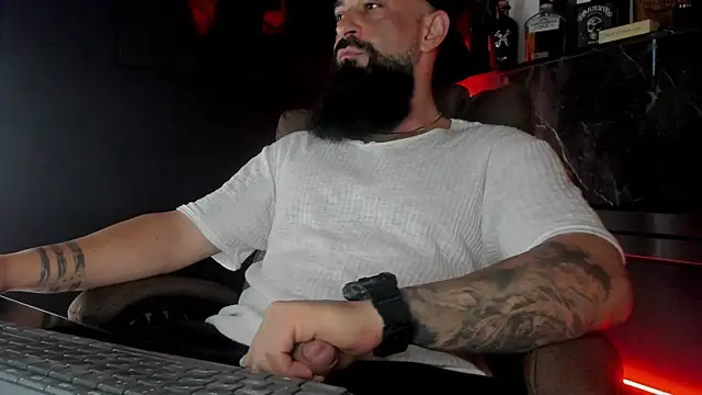 axxelrich  online show from September 30, 2025, 4:51 am