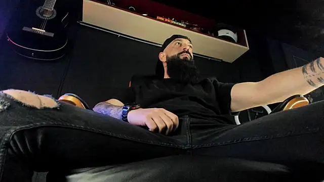 axxelrich  online show from March 3, 2025, 5:16 am