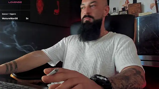 axxelrich  online show from September 22, 2025, 6:52 am