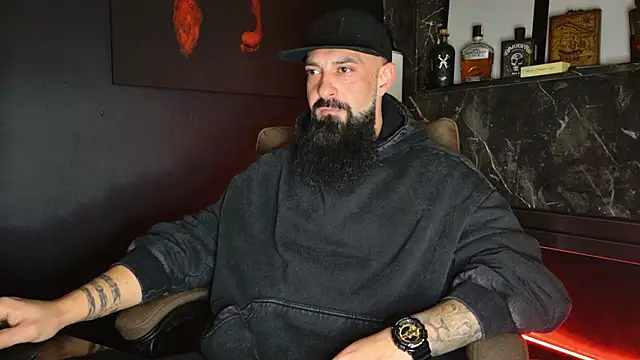 axxelrich  online show from December 1, 2025, 5:08 am