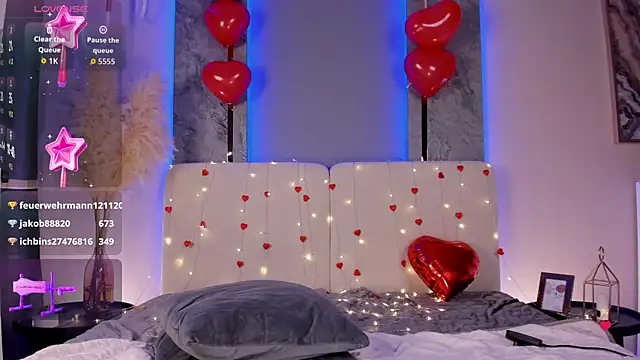 Snapshot of royce_ghost1 chatting on February 15, 2026, 7:51 am royce ghost1 online show from February 15, 2026, 7:51 am