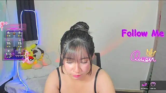 Snapshot of litle_mily_ chatting on February 19, 2026, 2:08 am litle mily online show from February 19, 2026, 2:08 am