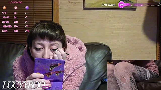 lovelylucyy online show from December 15, 2025, 12:16 am