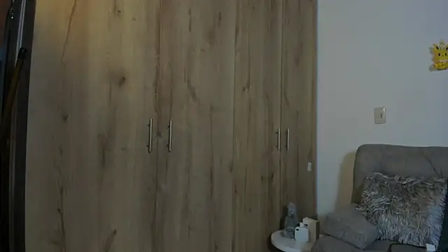 julian wallace online show from September 20, 2025, 4:56 pm