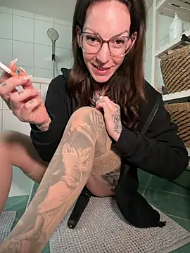 BrownieyQueen online show from February 11, 2026, 4:29 pm