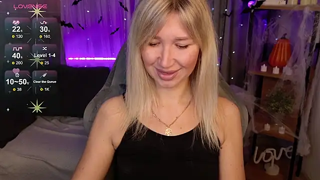 Snapshot of MilaBott chatting on October 22, 2025, 8:08 pm MilaBott online show from October 22, 2025, 8:08 pm