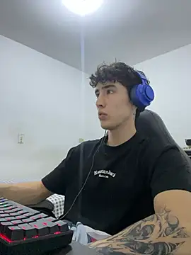 gojo satoru 18 online show from January 12, 2026, 8:25 pm