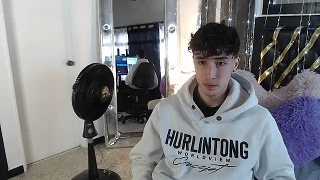 Snapshot of gojo_satoru_18 chatting on March 22, 2025, 11:42 am gojo satoru 18 online show from March 22, 2025, 11:42 am