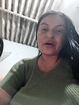Snapshot of Horny-Mommy-Dirty chatting on September 22, 2025, 4:07 am Horny-Mommy-Dirty online show from September 22, 2025, 4:07 am