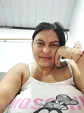 Horny-Mommy-Dirty online show from November 4, 2025, 3:21 am