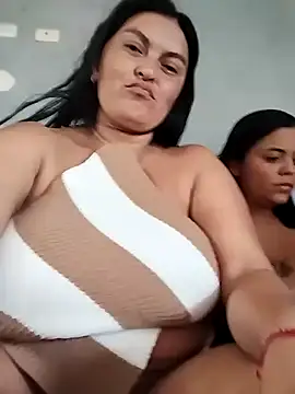Snapshot of Horny-Mommy-Dirty chatting on September 24, 2025, 8:59 pm Horny-Mommy-Dirty online show from September 24, 2025, 8:59 pm