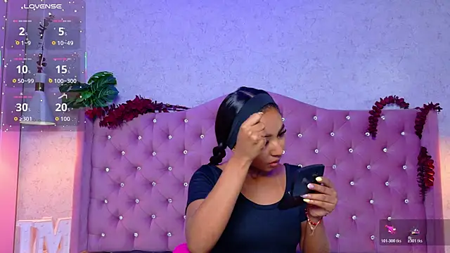 GabrielaLugo online show from January 9, 2026, 12:34 pm