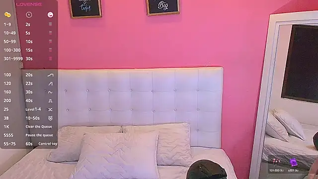 Snapshot of Beautifulskinny18 chatting on February 23, 2025, 7:49 pm Beautifulskinny18 online show from February 23, 2025, 7:49 pm