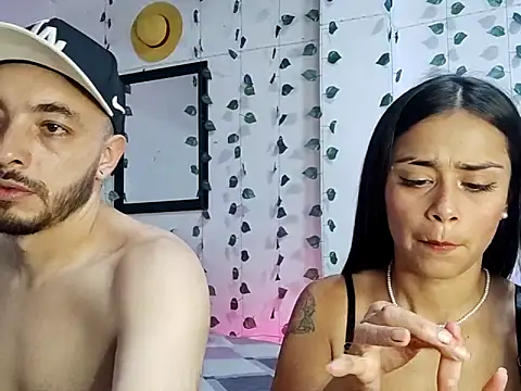 Snapshot of hotlatin92 chatting on March 21, 2025, 11:56 pm hotlatin92 online show from March 21, 2025, 11:56 pm