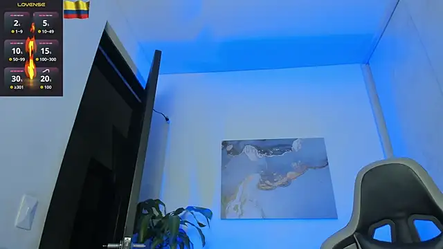 Snapshot of Yeiko_Romero_ chatting on November 28, 2025, 9:26 pm Yeiko Romero online show from November 28, 2025, 9:26 pm