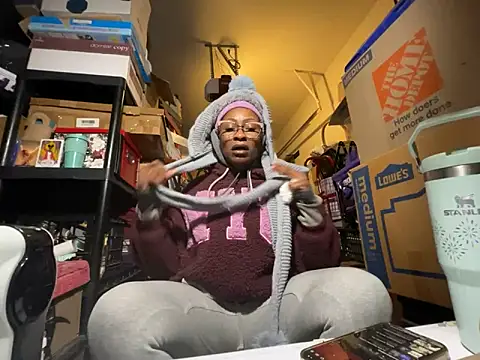 wynterheat online show from February 19, 2026, 9:39 am