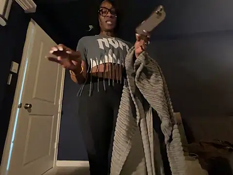 wynterheat online show from April 14, 2026, 6:24 pm