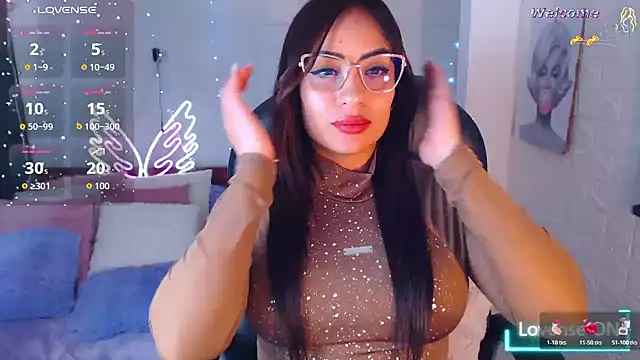 Paulina 627 online show from April 19, 2026, 6:10 pm