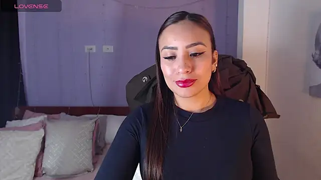 Snapshot of Paulina_627 chatting on February 10, 2026, 3:11 pm Paulina 627 online show from February 10, 2026, 3:11 pm