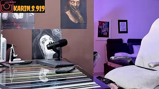 saeko karine online show from March 5, 2026, 10:27 pm