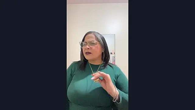 milf ann48 online show from October 18, 2025, 2:02 am