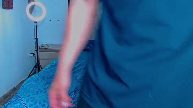 Rich boy01 online show from March 5, 2025, 12:44 pm