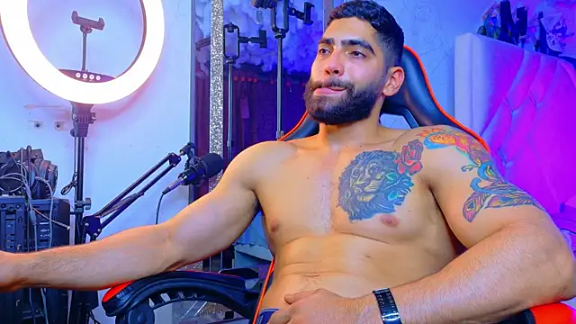 Rich boy01 online show from April 22, 2026, 11:44 pm