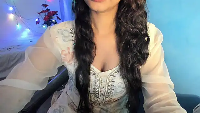 Snapshot of aarjulove chatting on October 29, 2025, 8:46 am aarjulove online show from October 29, 2025, 8:46 am