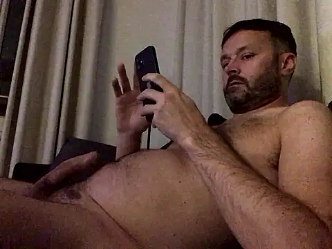 TallBoy2810 online show from December 5, 2024, 12:03 am