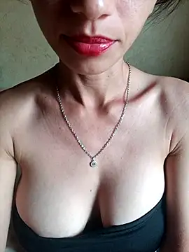 Nandasant09 online show from March 16, 2025, 7:38 pm