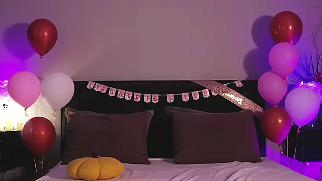 Snapshot of Denise_Garciia chatting on September 28, 2025, 12:34 pm Denise Garciia online show from September 28, 2025, 12:34 pm