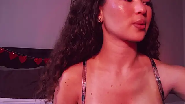 Snapshot of Denise_Garciia chatting on February 26, 2025, 10:49 am Denise Garciia online show from February 26, 2025, 10:49 am