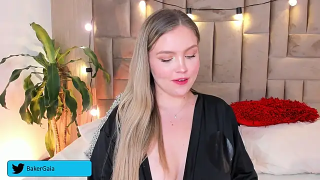 Snapshot of GaiaBaker chatting on February 15, 2025, 11:03 pm GaiaBaker online show from February 15, 2025, 11:03 pm