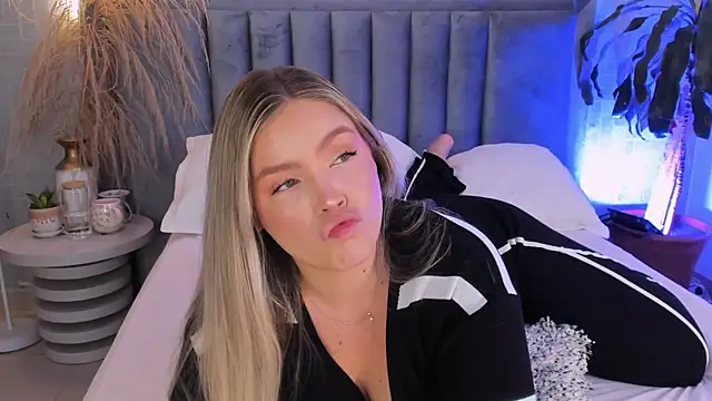 GaiaBaker online show from January 11, 2026, 12:23 pm