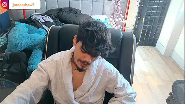 JordanShow online show from April 21, 2026, 10:44 am