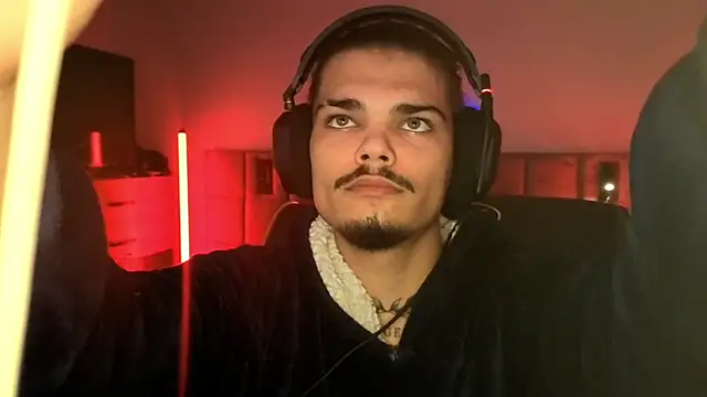 JordanShow online show from October 5, 2025, 6:09 pm