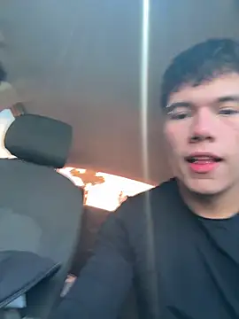 Snapshot of Logan_smith1 chatting on April 24, 2026, 4:42 pm Logan smith1 online show from April 24, 2026, 4:42 pm