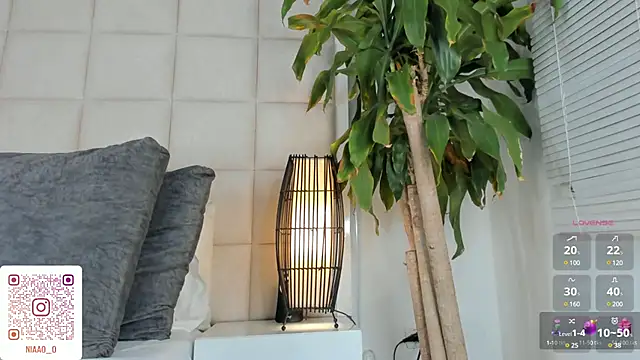 Nia Bunny online show from March 6, 2025, 7:54 pm