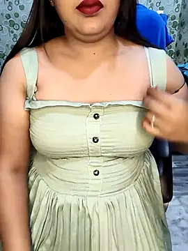 Snapshot of Cute-Raashii chatting on October 31, 2025, 1:13 am Cute-Raashii online show from October 31, 2025, 1:13 am