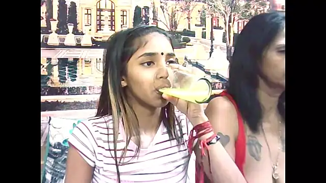 Snapshot of IndianSexySlender chatting on October 22, 2025, 5:40 am IndianSexySlender online show from October 22, 2025, 5:40 am