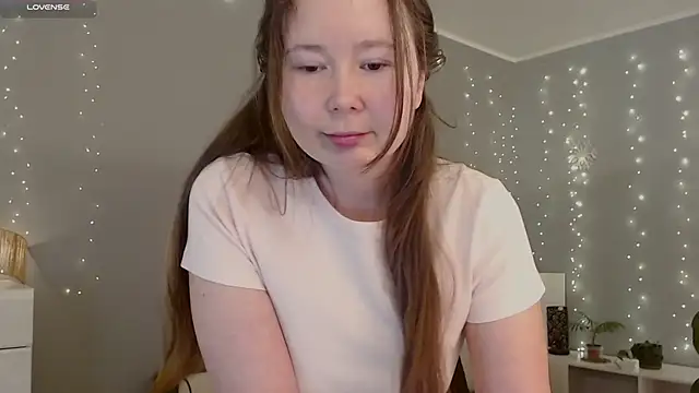 Snapshot of nextdoorbabygirl chatting on March 17, 2025, 8:19 pm nextdoorbabygirl online show from March 17, 2025, 8:19 pm