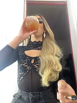 Snapshot of briana_sex32 chatting on January 10, 2026, 7:04 am briana sex32 online show from January 10, 2026, 7:04 am