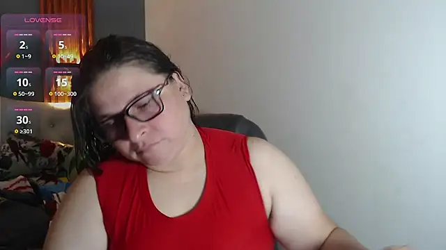 Snapshot of katty_femdom chatting on February 23, 2026, 9:43 am katty femdom online show from February 23, 2026, 9:43 am