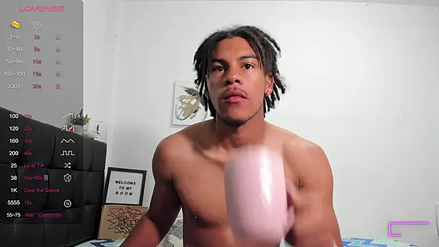 RoddyRich11 online show from November 14, 2025, 11:47 am