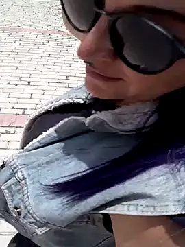 sophie banger online show from September 10, 2025, 5:01 pm