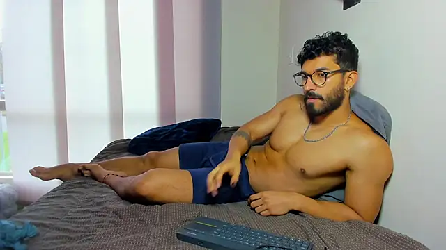 leondevereda online show from November 6, 2025, 5:06 pm